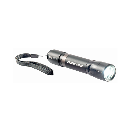 Linterna pelican de mano recargable negra Mod. 5050R - gbamusicstore