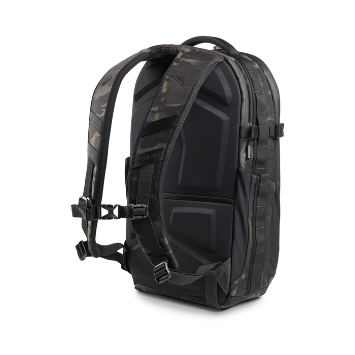 Mochila de viaje aegis 18lt (camuflaje) pelican Mod. PX18