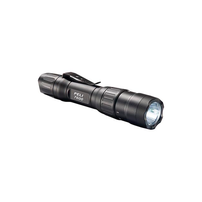 Linterna pelican de mano recargable negra Mod. 7600